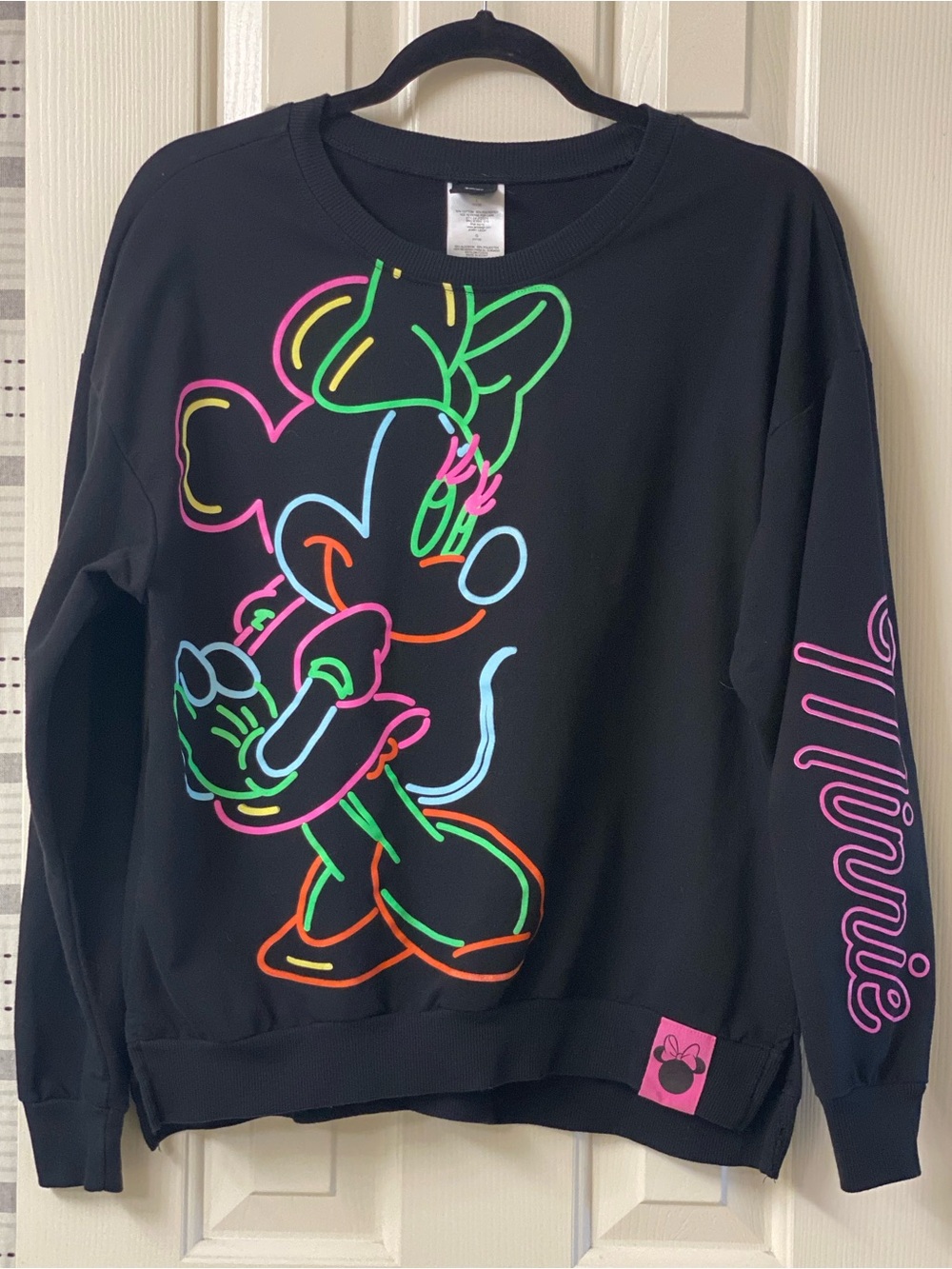 Disney Minnie Mouse Black Neon Outline Long Sleeve - Top Size Juniors L (11/13)